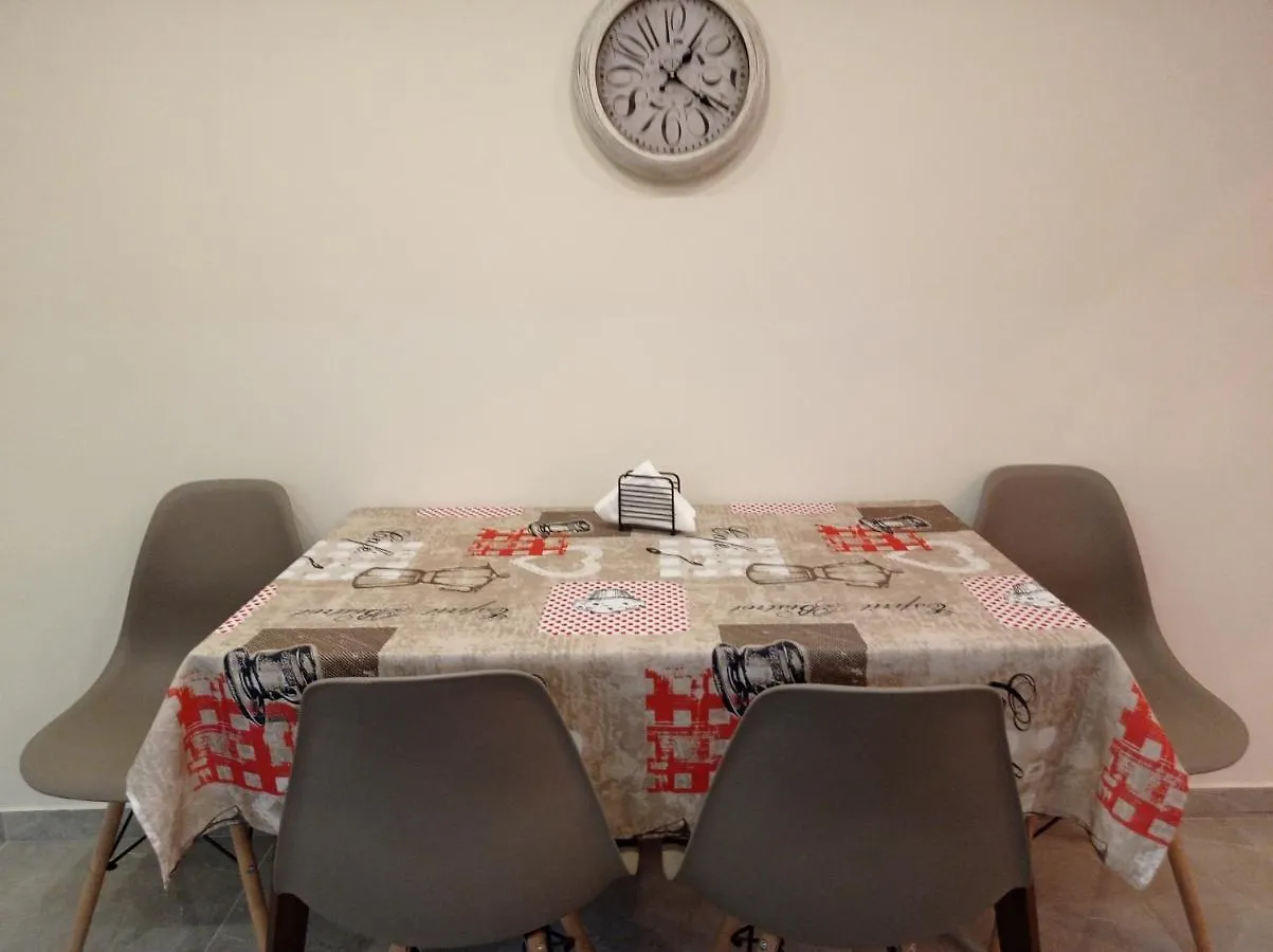 Minimal Two-Floor Apartment سالونيك اليونان